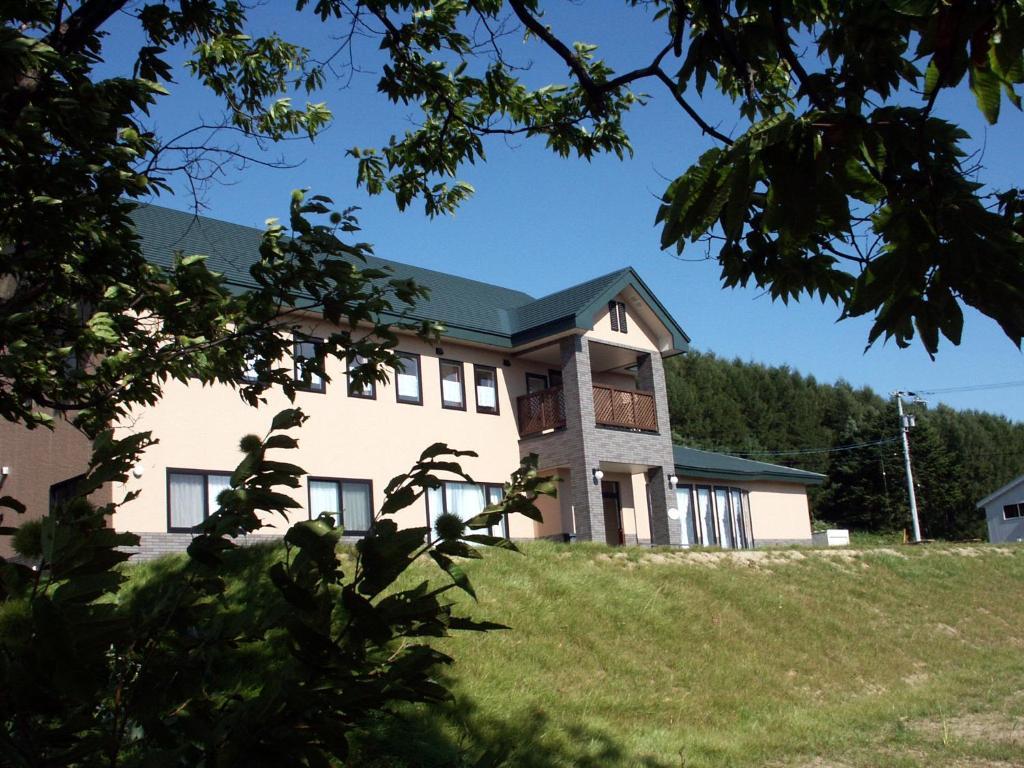 Pension And Restaurant La Collina Nakafurano Buitenkant foto